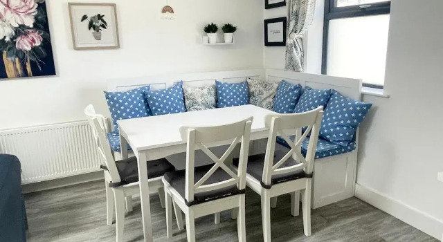 3Bd Portrush Apartment Beach & Golf Escape, Забронировать Апартаменты/квартира Апартаменты Портраш, рядом с Пляж Портруша, Апартаменты/квартира