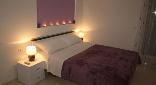 Apartments Svoboda, Prenota Appartamento Hotel a Croatian Islands con parcheggio, Parcheggio