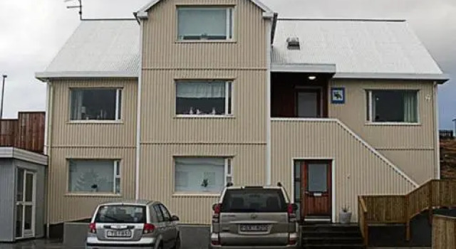 Hólmur-Inn, Prenota Hotel Hotel a Islanda Occidentale con parcheggio, Parcheggio