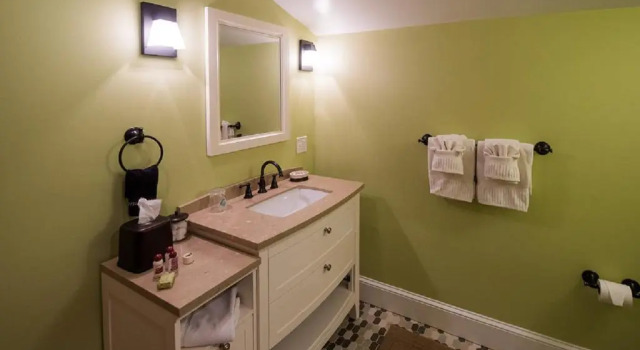 Двухместный люкс Saltair Inn Waterfront B&B