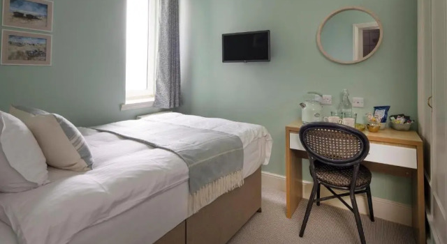 Standard Einzel Zimmer Coast Accommodation