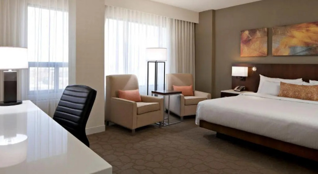 Номер Standard c 1 комнатой Delta Hotels by Marriott Edmonton South Conference Centre