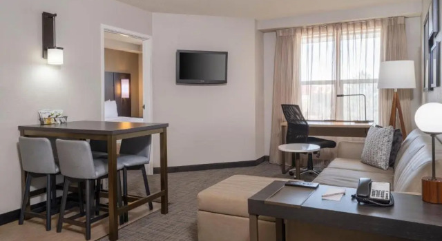 Двухместный люкс c 1 комнатой Residence Inn Salt Lake City Airport