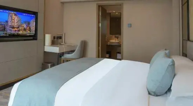 Семейный люкс Golden Eagle Hotel