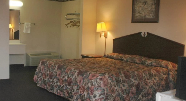Executive Inn and Suites Jackson, Prenota Hotel Jackson Tennessee