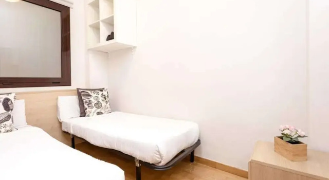 Big 2bed With Terrace Close to Sagrada Familia