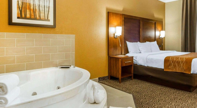 Люкс c 1 комнатой Comfort Suites Ramsey