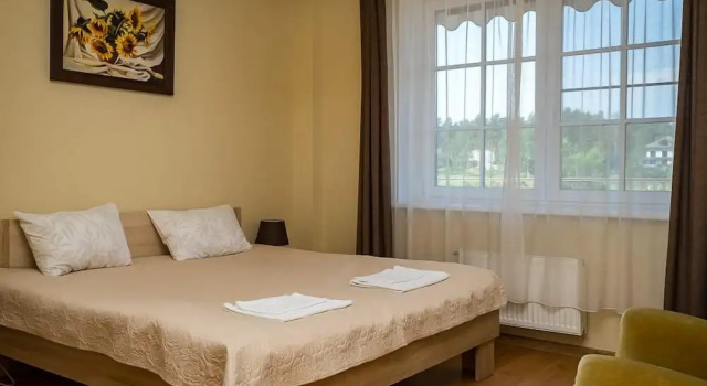 Ezerkrasts, Book Hotel Hoteller og overnatningssteder i Pieriga, Hotel
