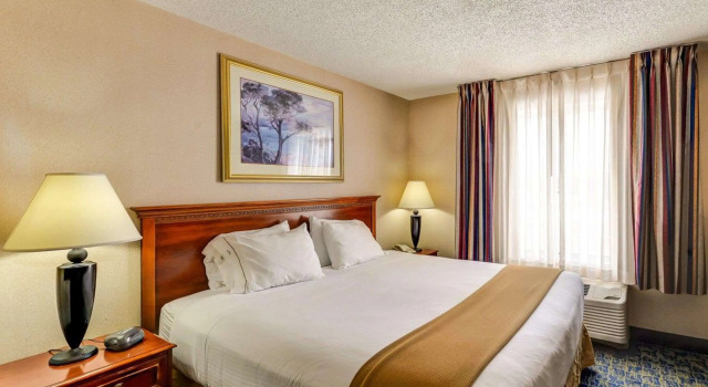 Двухместный номер Standard Quality Inn Spring Mills - Martinsburg North