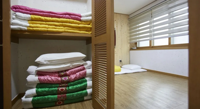Четырёхместный номер Standard Go Woon Dang Hanok Guest House