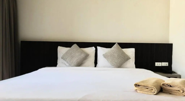 Студия Leenova Hotel