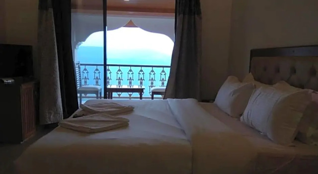 Полулюкс Rockford Resort