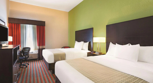Номер Standard La Quinta by Wyndham Tampa Bay Area-Tampa South