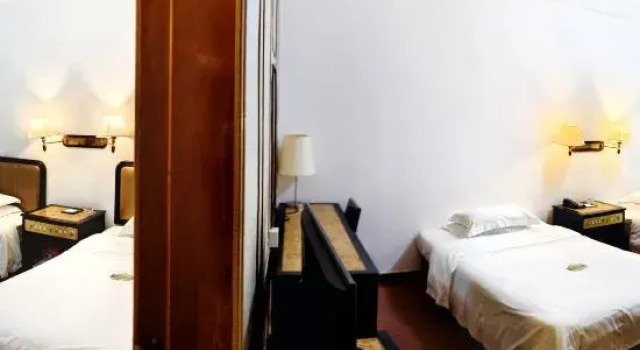 Семейный номер Standard Guangzhou Aiqun Hotel