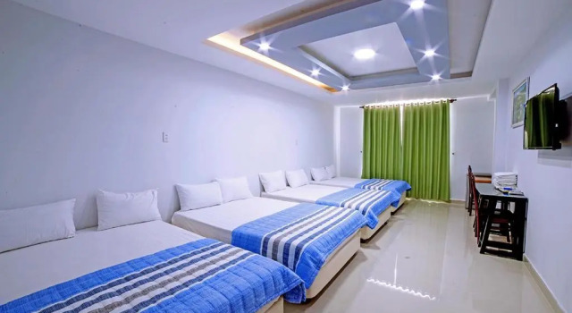 Семейный номер Standard Khách Sạn Quốc Cường-Dì Tám