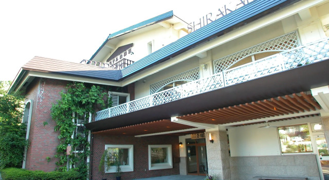 Hotel Shirakabaso Shigakogen, Buchen Sie Hotel Yamanouchi 