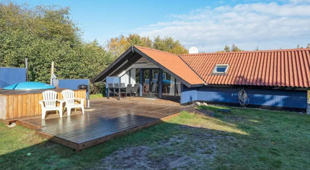 Коттедж 5 person holiday home in Dannemare