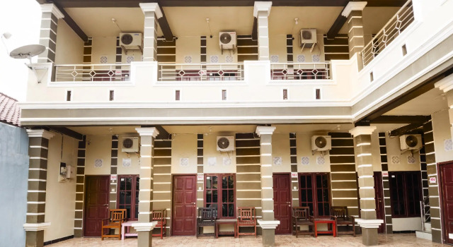 Hotel O Adelia Residence, Rezerwuj Hotel Palembang Sumatra