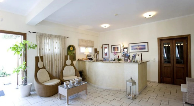 Ostria Hotel, Rezervați Hotel Adamas Milos