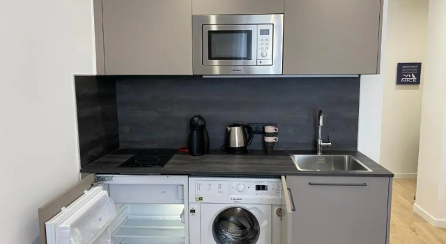 Апартаменты Jean Medecin - Modern And Brand New 1br Flat