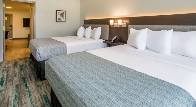 Люкс c 1 комнатой Wingate by Wyndham Waldorf - Washington DC Area
