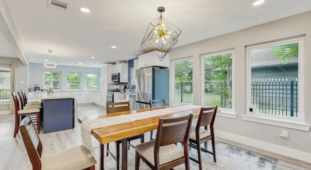 Relaxing Dog-friendly Home w/ Deck & Wifi