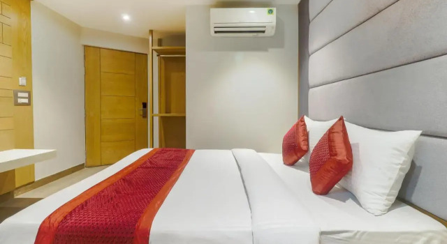 Hotel Bricks, Karol Bagh, New Delhi, Забронировать Отель Отели Нью-Дели с завтраком, Завтраки