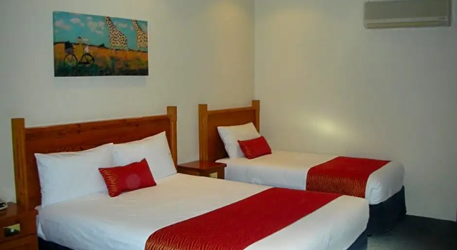 Номер Executive Breakout Motor Inn