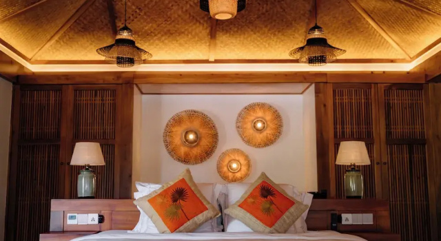 Люкс с балконом и с видом на озеро An Chang Retreat & Spa