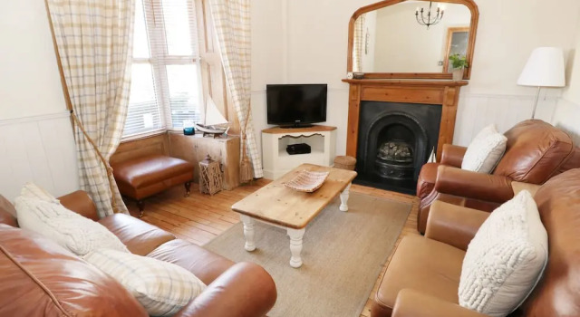 Glan Yr Wern, Book Hotel Holyhead Anglesey