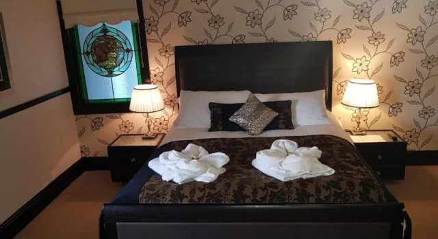 Tafarn-y-Deri, Book Hotel 4-stjernede hoteller i Dyfed, 4*