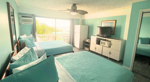 Номер Standard с балконом и с видом на воду Conch Key Fishing Lodge & Marina
