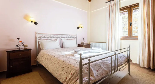 Студия Classic Pleiades Studios All Season Gems - Korinthos Stone Retreats