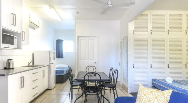 Студия Cool Palms Motel