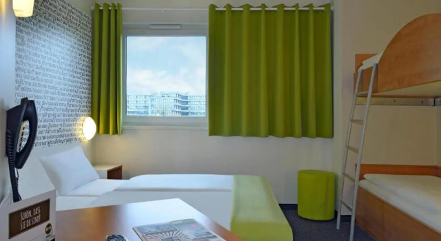Семейный номер Standard B&B HOTEL München-Messe
