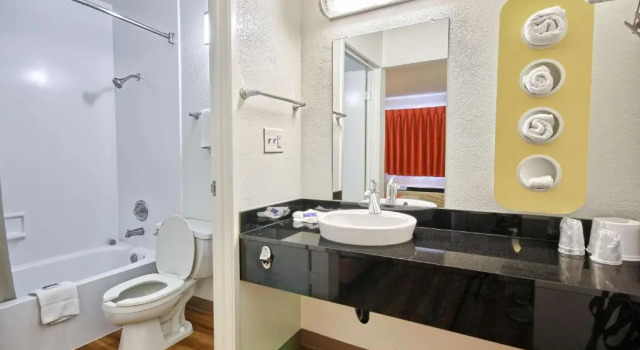 Двухместный номер Standard Motel 6 Fresno - Blackstone South