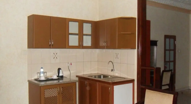 Апартаменты Crown Jakiba Hotel