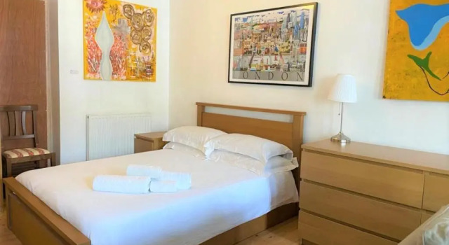 Апартаменты Studio Flat Without Kitchen at Kentish Town