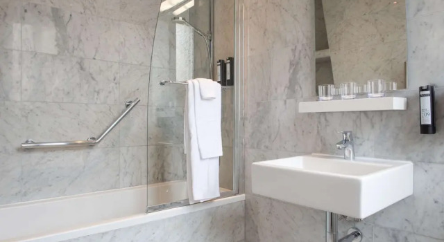 Номер Premium Hôtel De La Porte Dorée