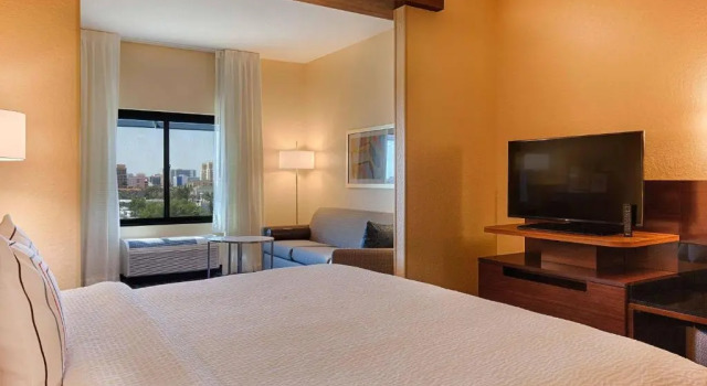 Двухместный люкс Fairfield Inn & Suites by Marriott Clearwater Beach