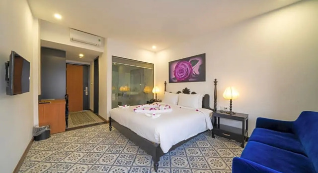 Номер Deluxe с балконом Thanh Binh Central Hotel