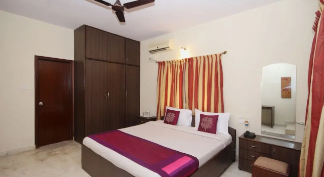 OYO 2388 Hebbal, Rezervovat Hotel Bangalore Bangalore