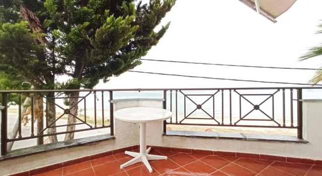 Коттедж с 4 комнатами Zennova 22 Nikiti Sea Side House