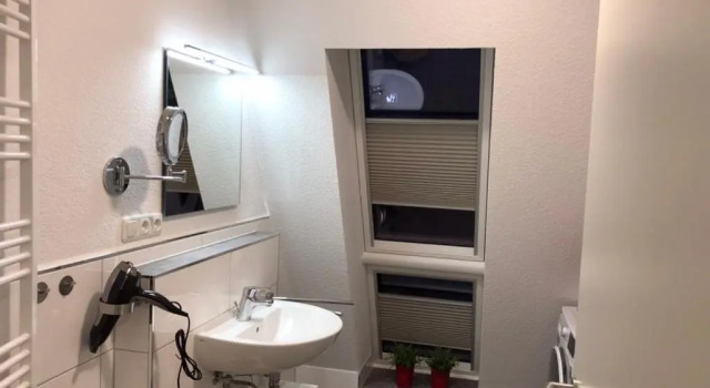 Apartment Nummer 5, Забронировать Апартаменты/квартира Аурих East Frisia, рядом с Ubbo-Emmius-Klinik