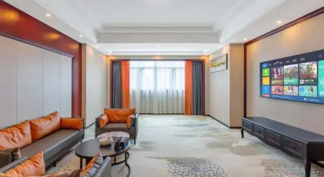 Люкс Deluxe c 1 комнатой Chunhuiyuan Hotel (Shantou Highspeed Railway Station)
