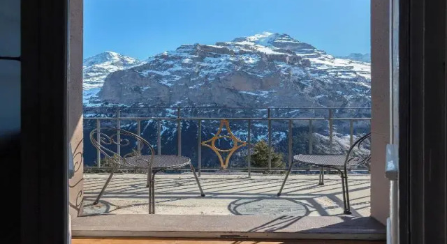 Двухместный номер Classic с балконом Hotel Mürren Palace