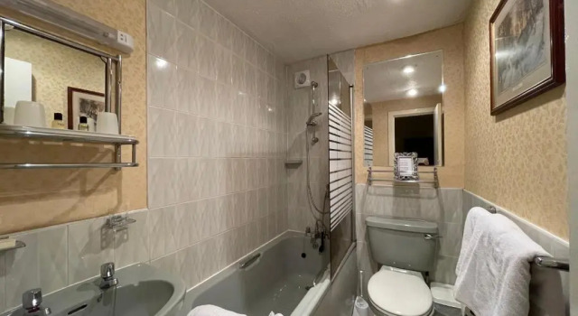 Номер Superior White Court Llandudno