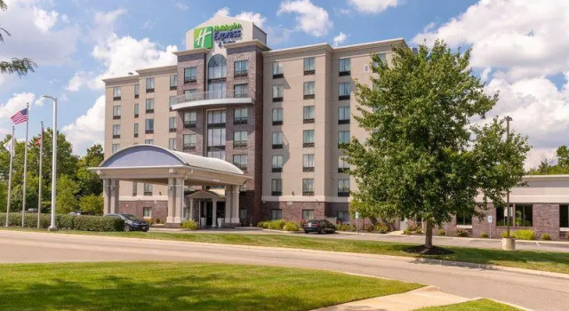 Номер Deluxe Holiday Inn Express & Suites Columbus - Polaris, an IHG Hotel