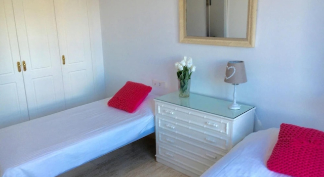 2 bed Apt, grt Location, Shared Pool, Outdoor Area, Забронировать Апартаменты/квартира Хавеа Коста-Бланка, рядом с Platja de la Grava