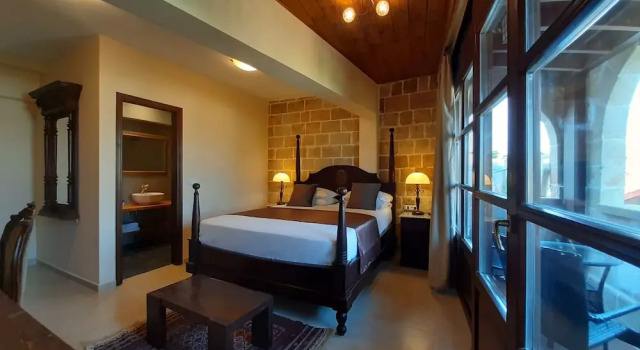 Двухместный номер Deluxe с балконом и с видом на город S.Nikolis Historic Boutique Hotel